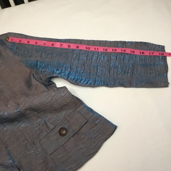 Linear Iridescent Blue Pleated Cropped One Button Jacket Blazer Ladies Small - Picture 9 of 10